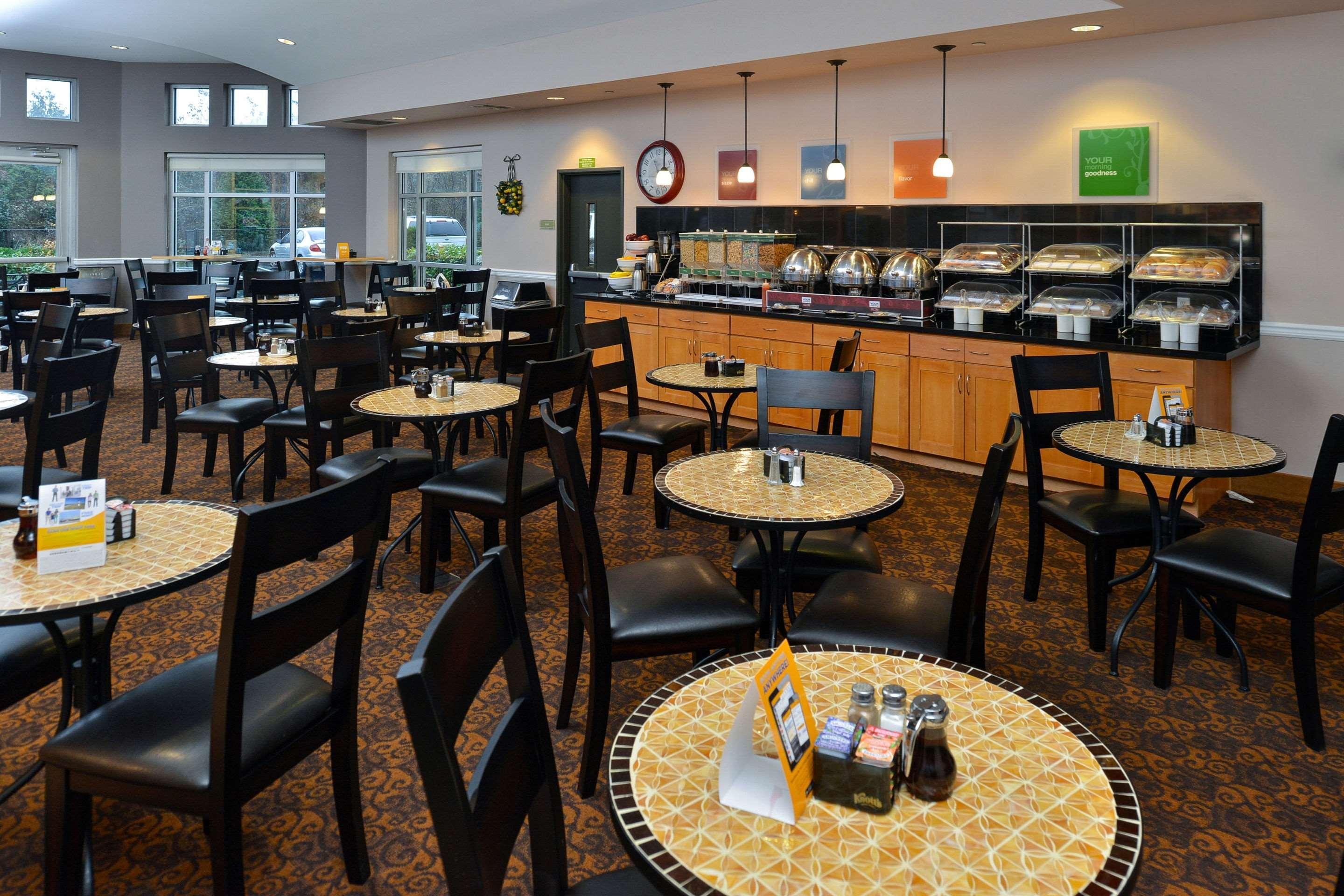 Comfort Suites Airport Tukwila Seattle Exterior foto